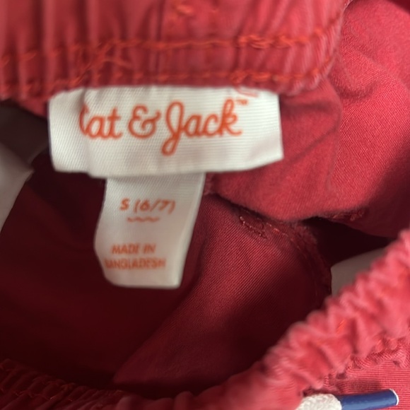 Cat & Jack Vintage Washed Red Shorts Boys size (6-7), GUC - Picture 3 of 3